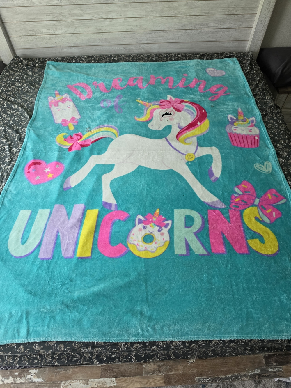 Dreaming of Unicorns Plush Throw Blanket - Teal Multicolor